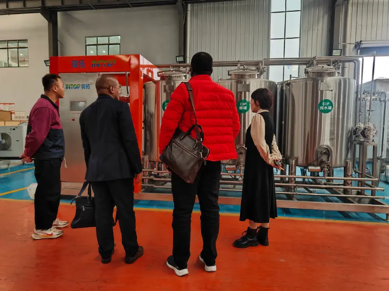 I-INTOP iseka ngokuyimpumelelo umgca wemveliso yesiselo samanzi acocekileyo eTanzania